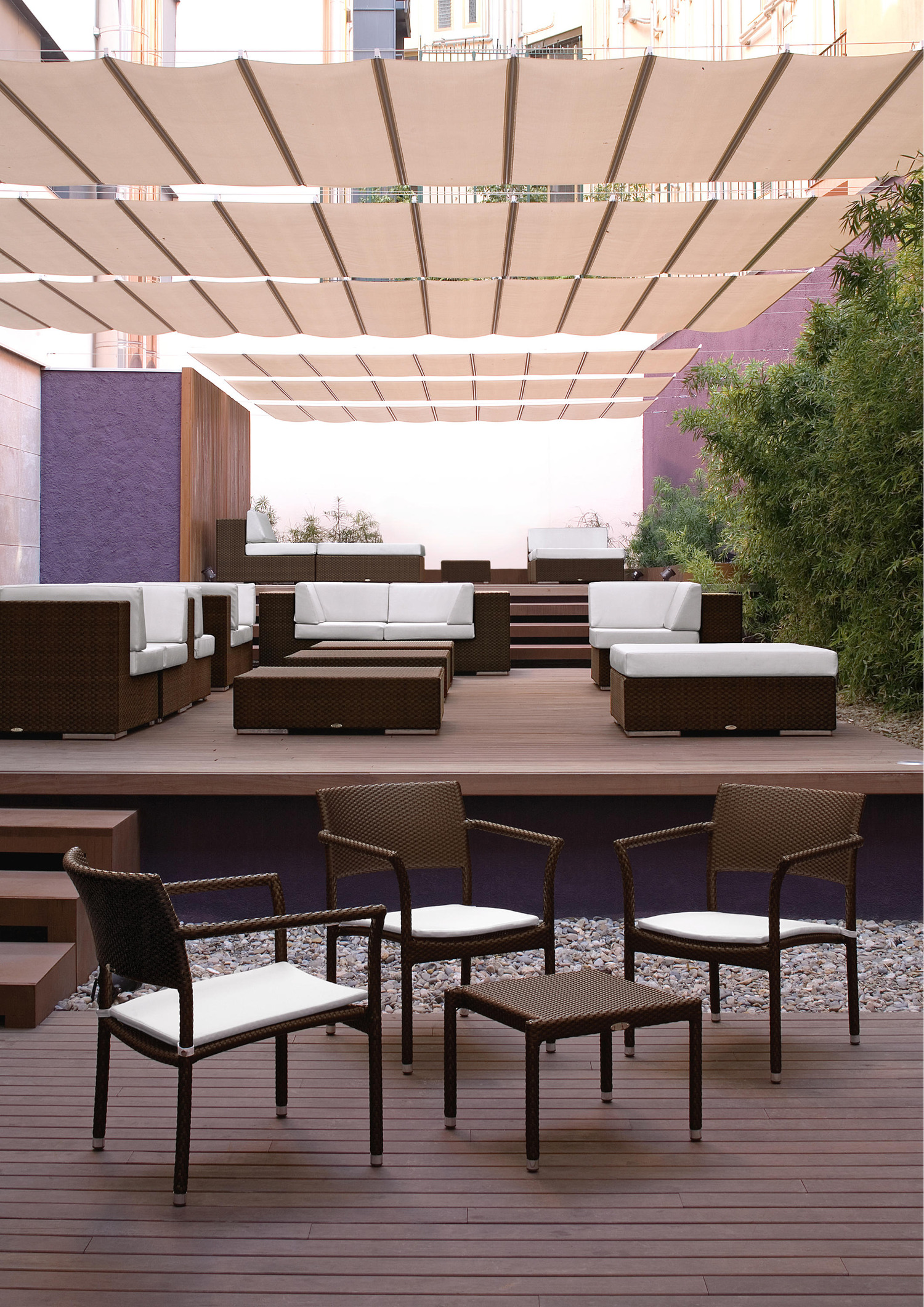 HOLIDAY Armchair detail