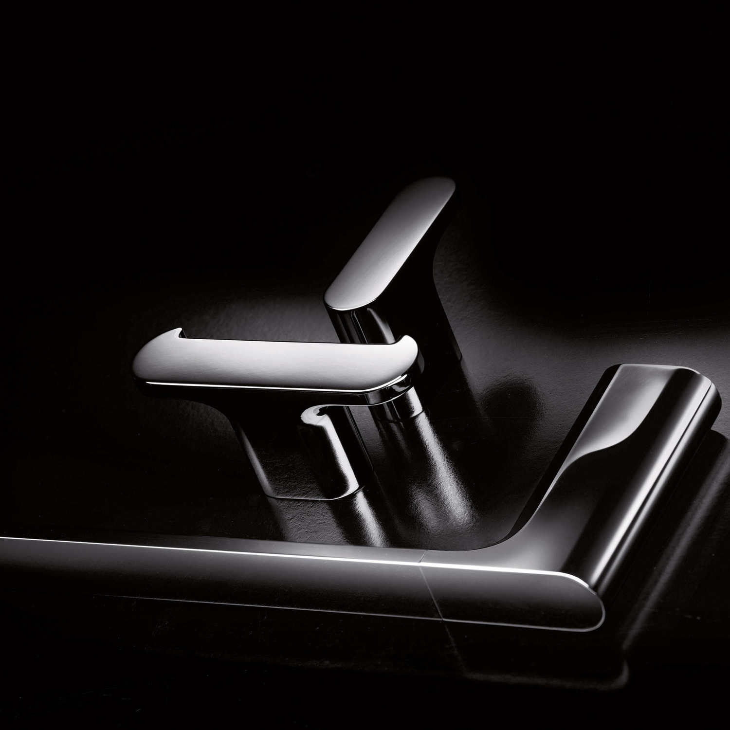 Mito Ring Towel Holder detail