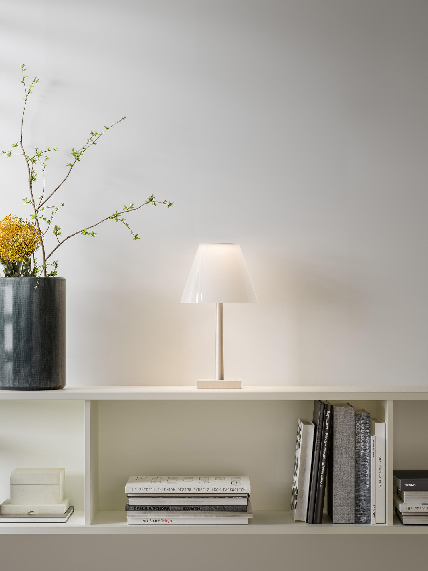 Dina | H1 Suspension detail