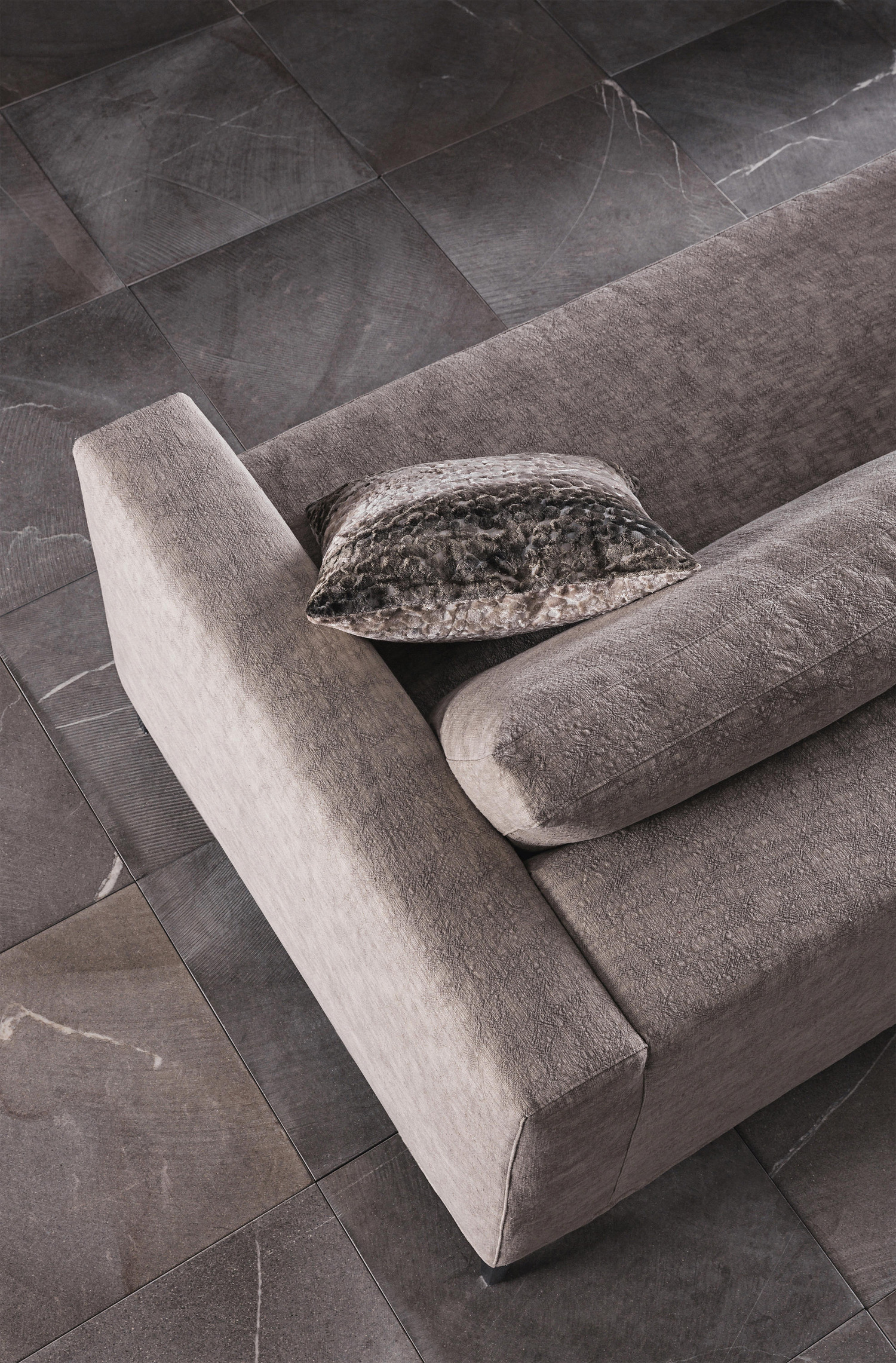 2400 Happy Sofa Bed detail