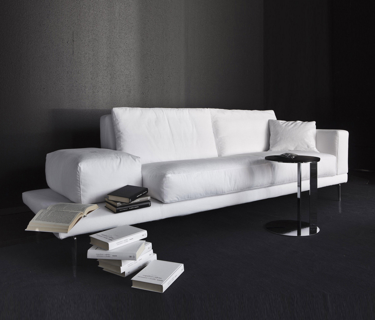 750 Link Sofa detail