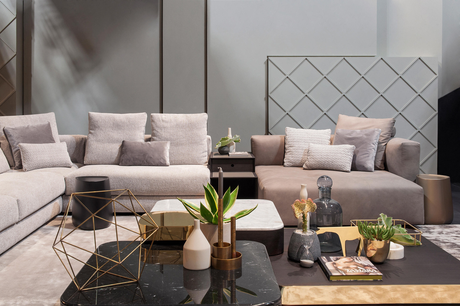 9150 Quadri_tondo Small Tables detail