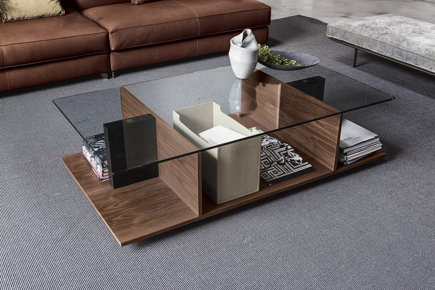 9800 Ala Small Table detail